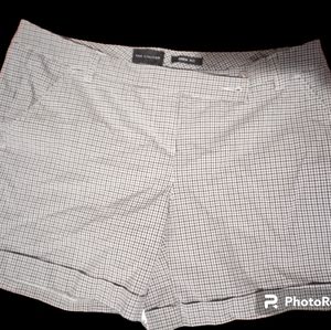 Black stripes shorts